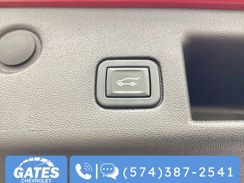 Used 2024 Chevrolet Equinox LT w/ LPO, Floor Liner Package FWD image 12