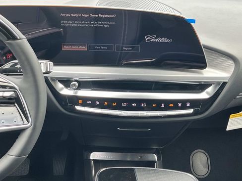 New 2026 Cadillac Lyriq Premium Luxury AWD/4WD image 16