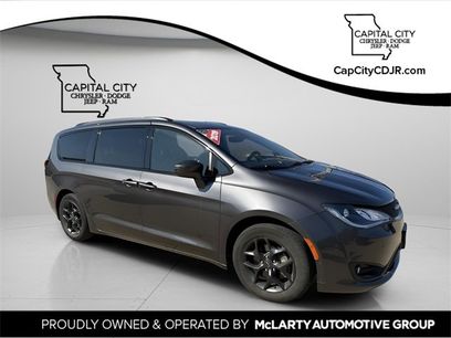Used 2019 Chrysler Pacifica Touring-L Plus w/ Advanced Safetytec Group