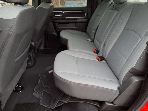 Used 2024 RAM 2500 Big Horn w/ Bed Utility Group image 13