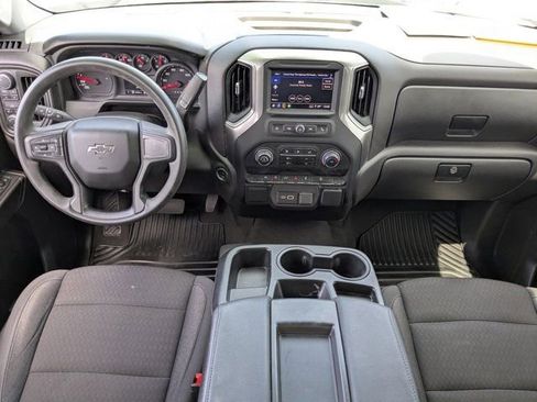 Used 2024 Chevrolet Silverado 1500 Custom Trail Boss AWD/4WD image 15