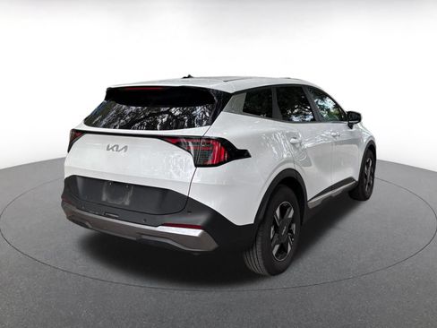 Used 2026 Kia Sportage LX FWD image 7