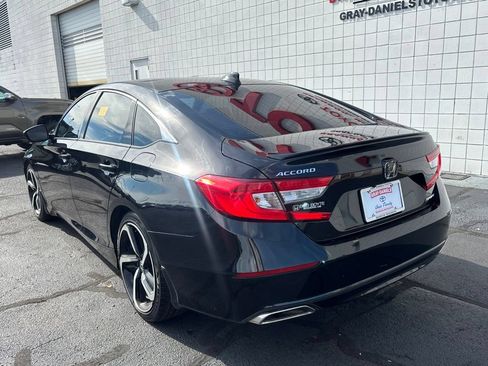 Used 2022 Honda Accord Sport image 5