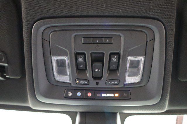 Used 2021 GMC Sierra 1500 AT4 w/ AT4 Premium Package AWD/4WD image 79