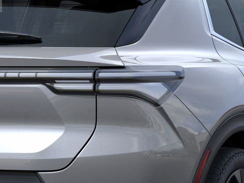 New 2026 Chevrolet Equinox EV LT w/ Convenience Package II image 20