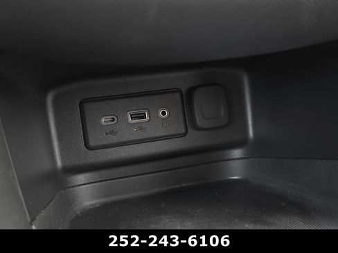 Used 2022 Chevrolet Equinox LT image 14