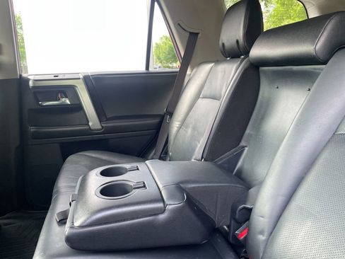 Used 2015 Toyota 4Runner Limited AWD/4WD image 16