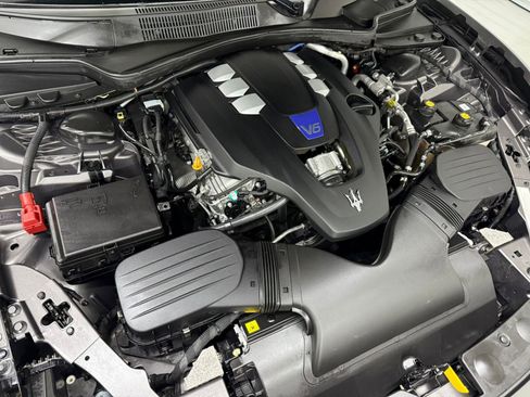 Used 2018 Maserati Ghibli S GranLusso image 53