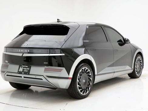 Used 2024 Hyundai Ioniq 5 Limited image 9