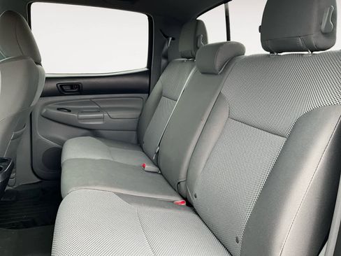 Used 2015 Toyota Tacoma 4x4 Double Cab w/ TRD Sport Package image 23