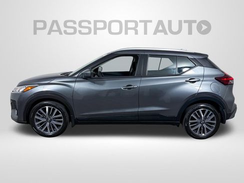 Certified 2023 Nissan Kicks SV FWD image 11