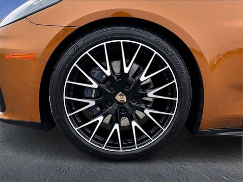 Used 2025 Porsche Panamera 4 image 11