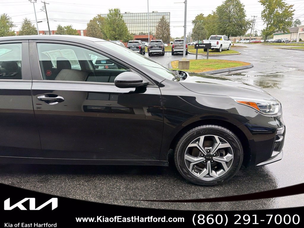 Used 2020 Kia Forte LXS FWD image 6