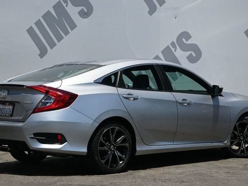 Used 2019 Honda Civic Sport image 5