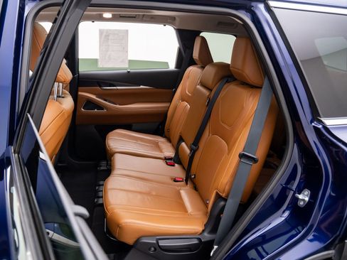 Used 2023 INFINITI QX60 Sensory w/ Vision Package AWD/4WD image 18