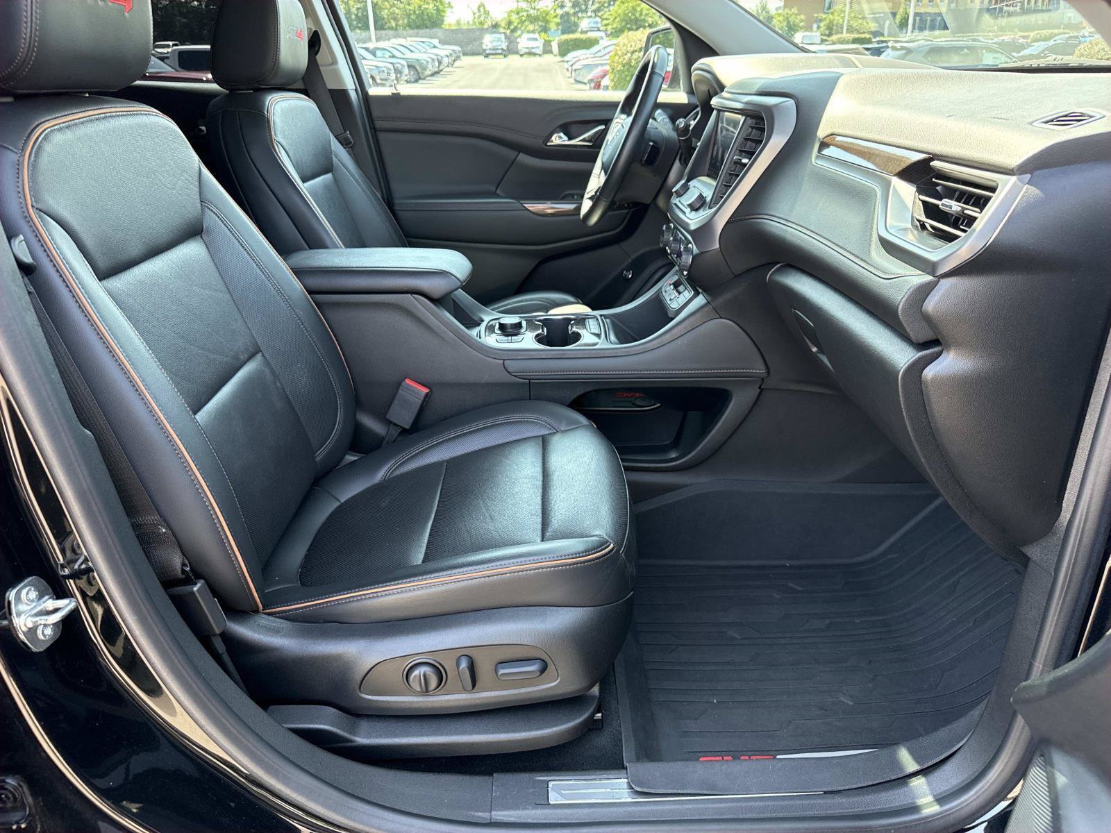 Used 2023 GMC Acadia AT4 w/ Technology Package AWD/4WD image 25