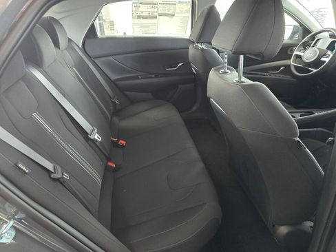 New 2026 Hyundai Elantra Hybrid FWD image 38