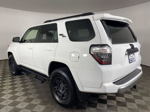 Used 2023 Toyota 4Runner TRD Off-Road Premium w/ Moonroof Package AWD/4WD image 5