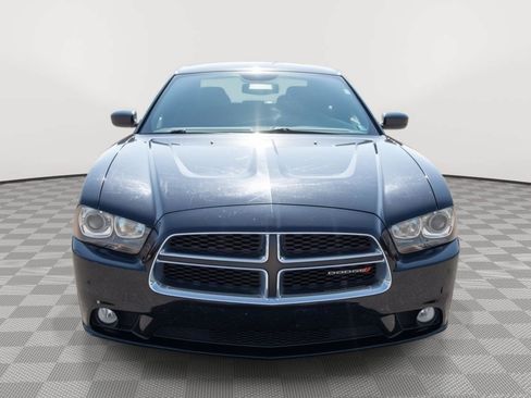 Used 2014 Dodge Charger R/T RWD image 2