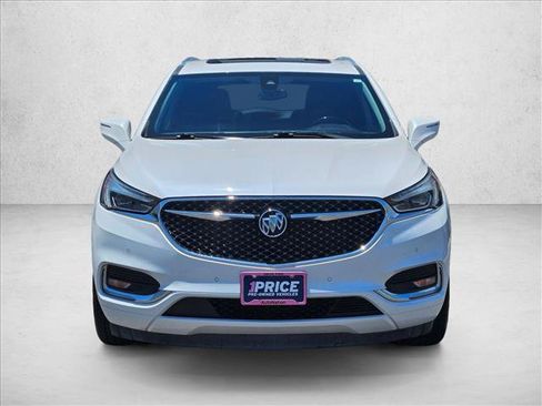 Used 2020 Buick Enclave Avenir w/ Avenir Technology Package FWD image 2