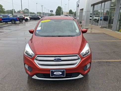 Used 2019 Ford Escape SE FWD image 28