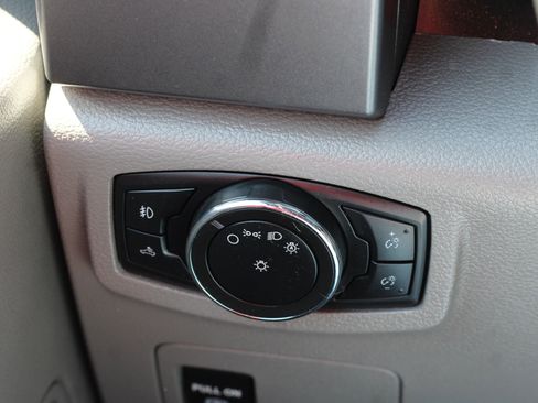 Used 2016 Ford F150 XLT w/ Trailer Tow Package image 20