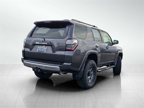 Used 2019 Toyota 4Runner TRD Off-Road image 4
