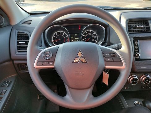 New 2025 Mitsubishi Outlander Sport ES image 5