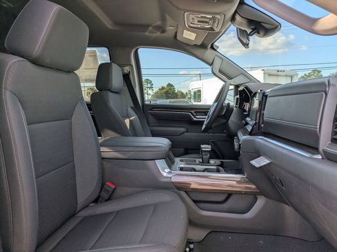 New 2025 Chevrolet Silverado 1500 LT w/ Safety Package image 33