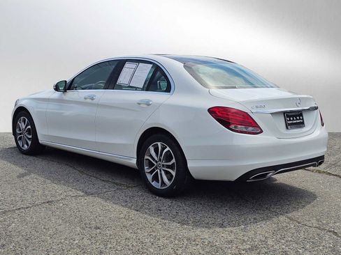 Used 2017 Mercedes-Benz C 300 4MATIC Sedan image 5