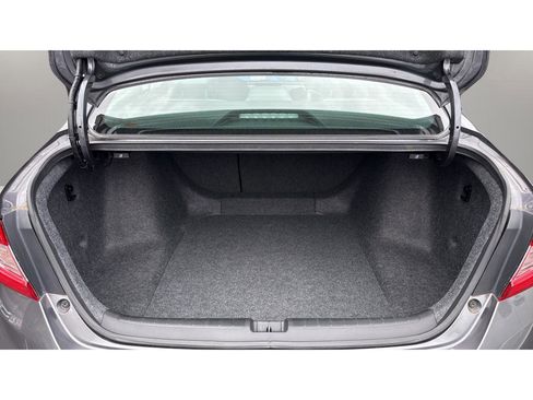 Used 2018 Honda Accord EX-L image 17