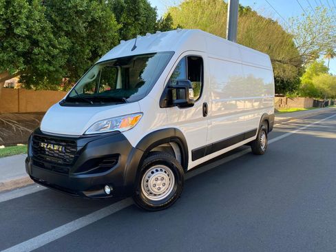 Used 2026 RAM ProMaster 2500 w/ Convenience Group FWD image 55