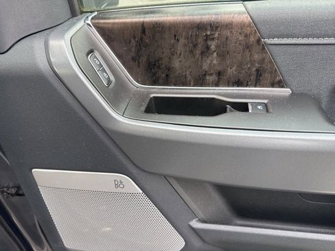 Used 2024 Ford F350 Lariat w/ Black Appearance Package image 33