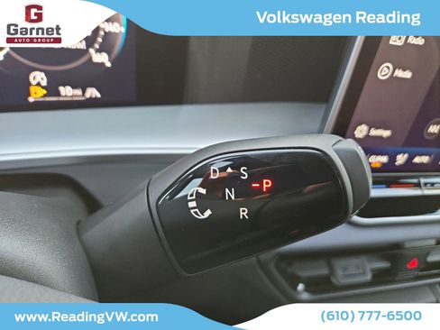 New 2026 Volkswagen Tiguan SE R-Line image 19