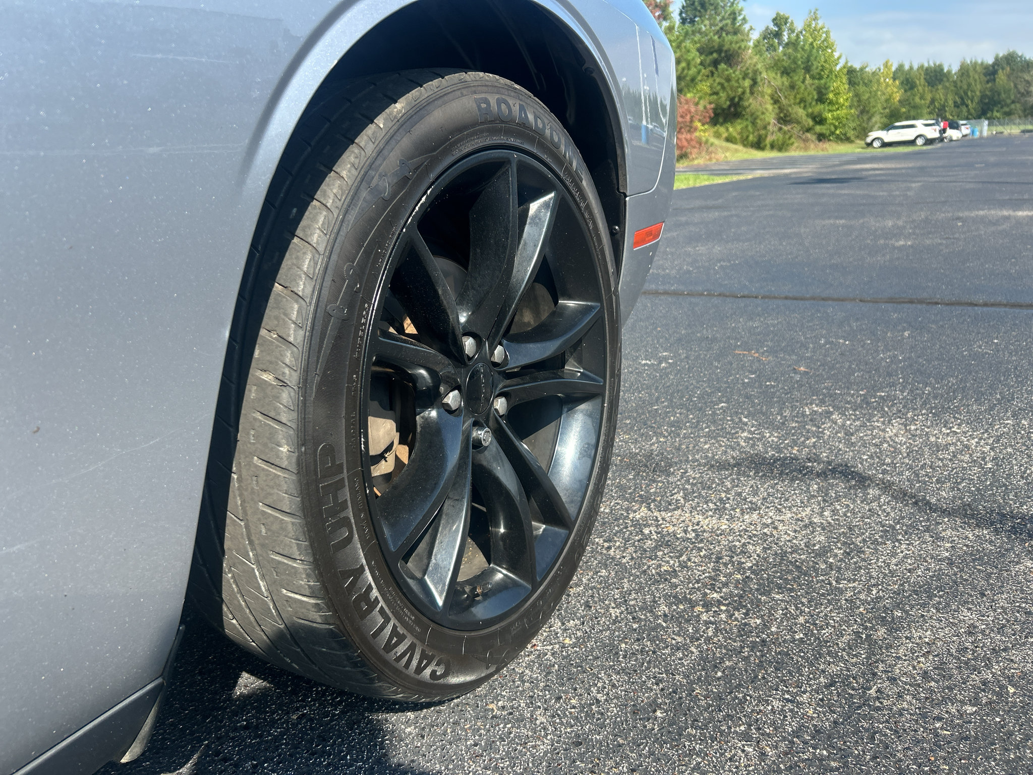Used 2016 Dodge Challenger SXT w/ Blacktop Package RWD image 27