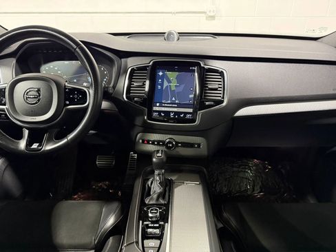 Used 2017 Volvo XC90 T6 R-Design w/ Vision Package AWD/4WD image 22
