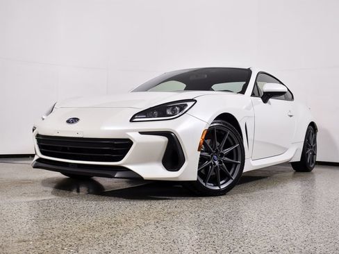 Used 2024 Subaru BRZ Limited image 2