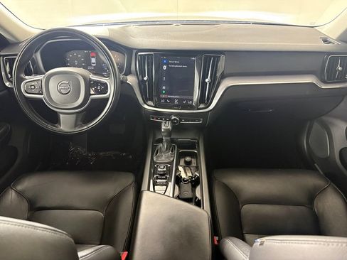 Used 2020 Volvo S60 T5 Momentum FWD image 38