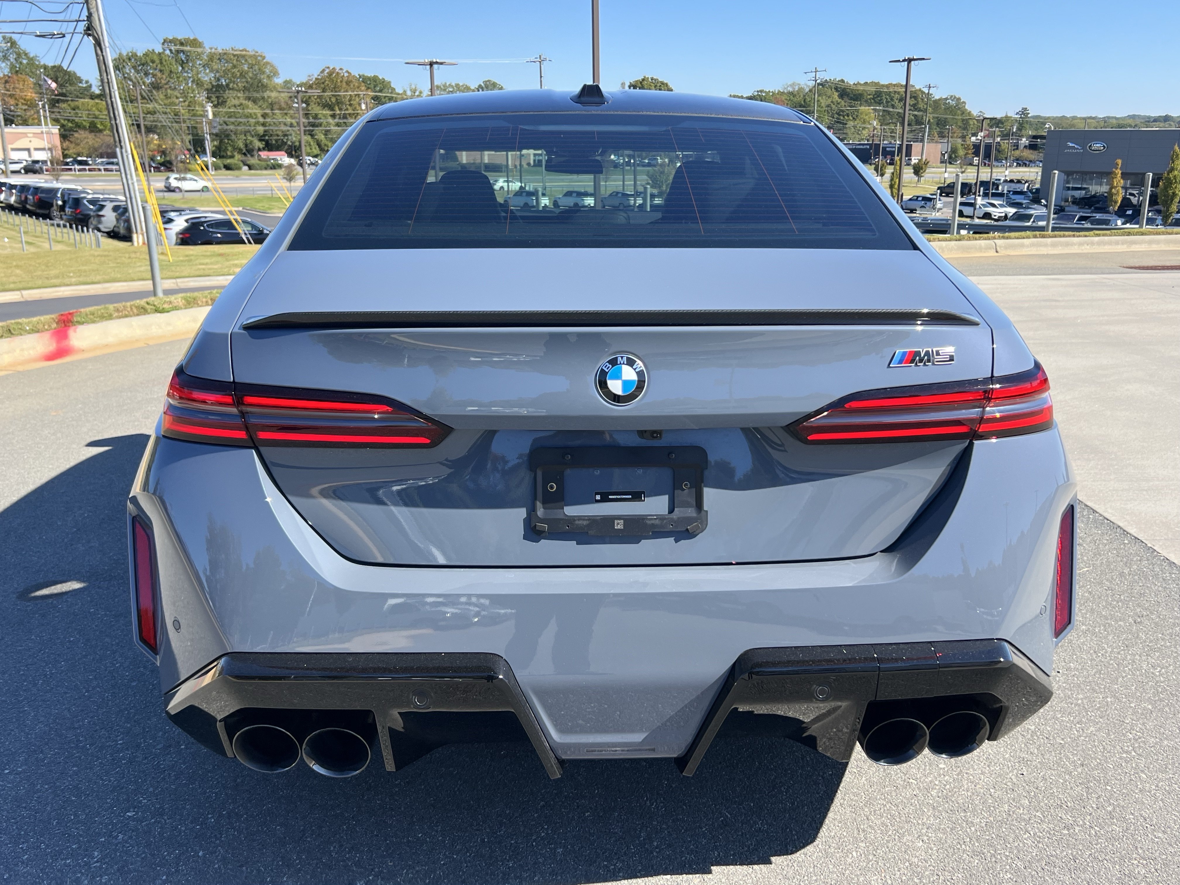 Used 2026 BMW M5 w/ Carbon Package AWD/4WD image 6