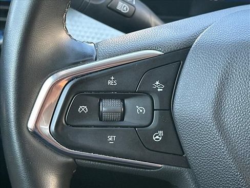 Certified 2025 Chevrolet Trax LT w/ Driver Confidence Package FWD image 24
