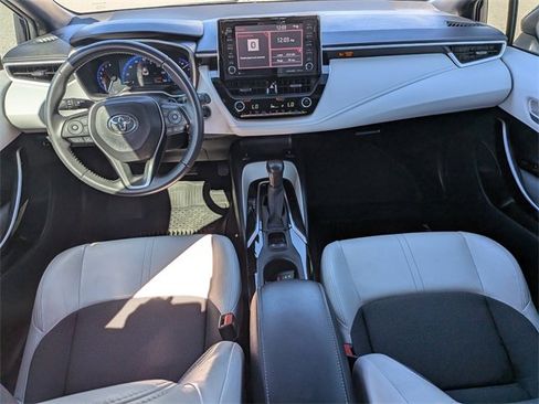 Used 2021 Toyota Corolla XSE image 16