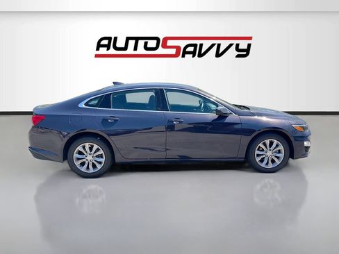 Used 2025 Chevrolet Malibu LT FWD image 8