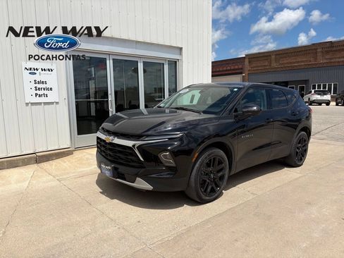 Used 2023 Chevrolet Blazer LT w/ Driver Confidence Package AWD/4WD image 1