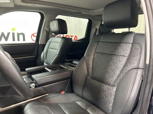Used 2022 Toyota Tundra Limited image 23