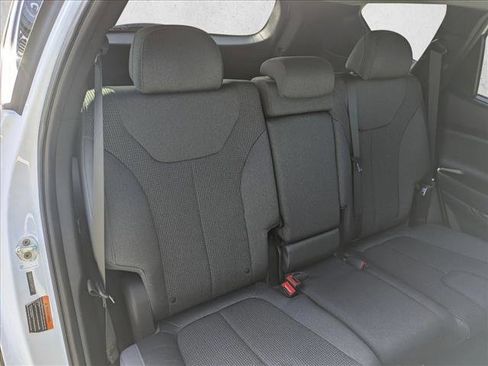 Certified 2022 Hyundai Santa Fe XRT image 16