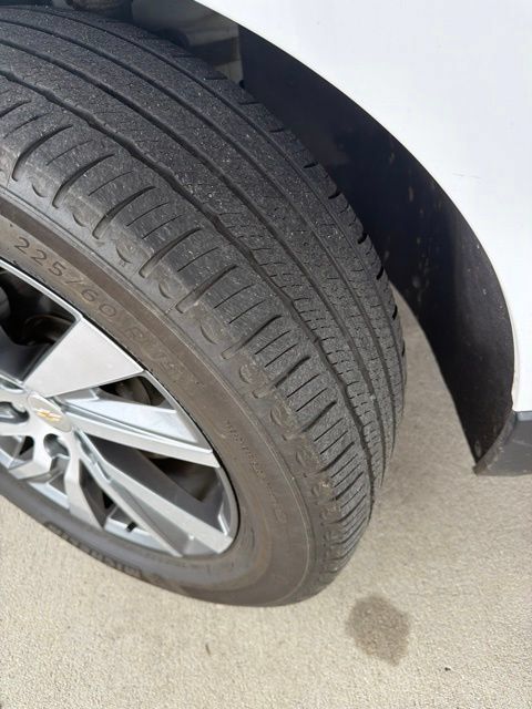 Used 2022 Chevrolet Equinox Premier AWD/4WD image 17