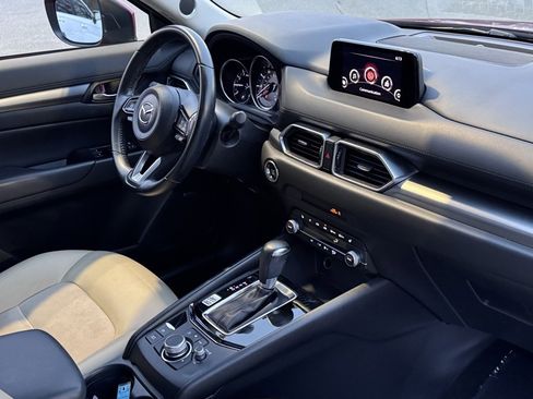Used 2020 MAZDA CX-5 Touring image 10