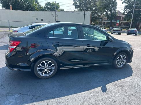 Used 2019 Chevrolet Sonic LT w/ RS Package FWD image 4