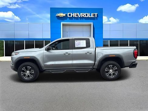 Used 2023 GMC Canyon AT4 w/ Canyon Safety Plus Package AWD/4WD image 6
