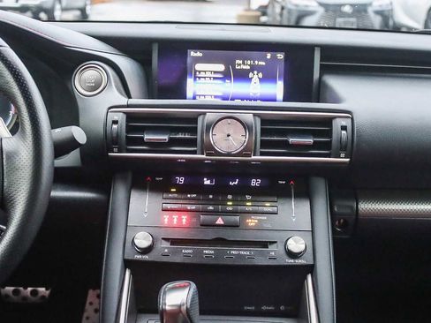 Used 2017 Lexus IS 200t image 12